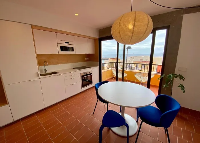 Hidalga Piso Con Terraza Y Vistas Al Mar * بويرتيتو دو غويمار